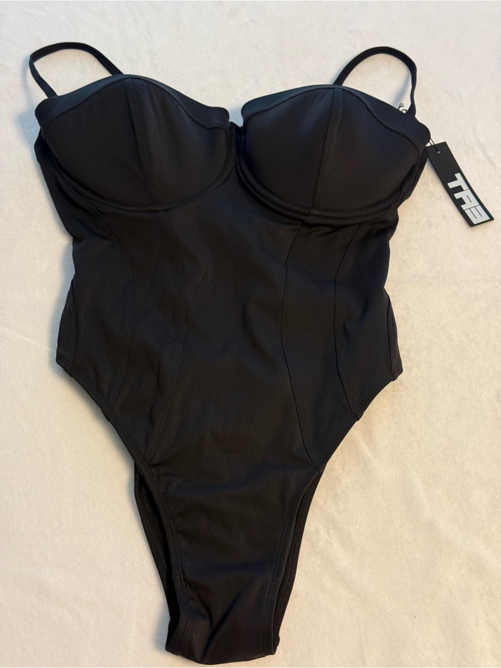 Ta3 Hi-Cut Pushy Swimsuit. Black. Size Large/Short. D-DD cups